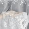 Elegancka krótka firana w kwiaty ROSES – biała firanka z różami do kuchni, jadalni, salonu - 160