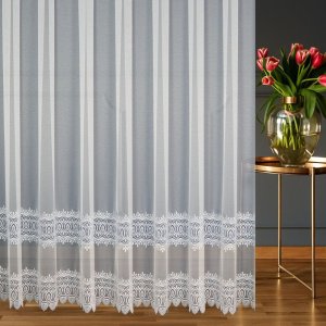 Elegancka długa firana z gipiurą RAVENA biel