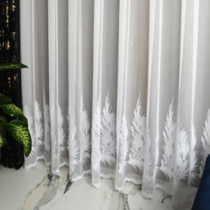 nowoczesna firana do salonu forest 295 biała haft trawy ozdobne 69 cm