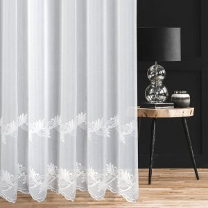 firana biała batyst miękka okno salon