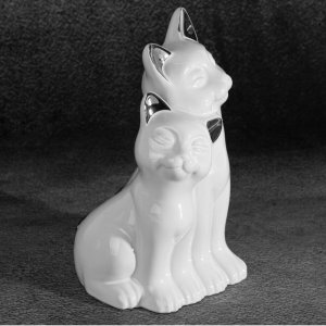 FIGURKA DEKORACYJNA KOTY ~ CERAMICZNE KOTY W KOLORZE BIAŁO SREBRNYM ~ CAT/03
