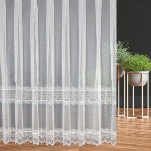 firana z gipiurą do salonu biała