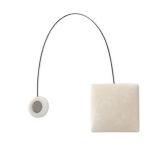 Nowoczesny kremowy upinacz z magnesem do firan i zasłon