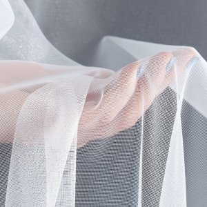 firana markizeta z połyskiem PERU biel srebro 300 cm na metry