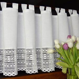 Bawełniane zazdrostki z koronką - Rustykalne zazdrostki na szelkach - "KSENIA" biel - 60