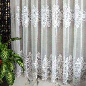 luksusowa firana do salonu imperial 295 biała ornament haft wypukły