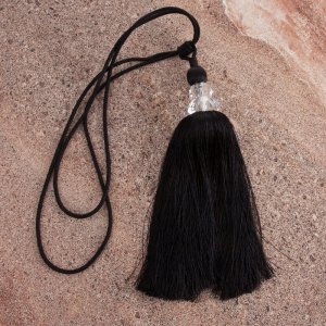 Podpięcie do zasłon &bdquo;Karen&rdquo; czarny z chwostem i kryształkami