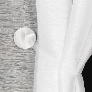 Nowoczesny upinacz do firan i zasłon z magnesem