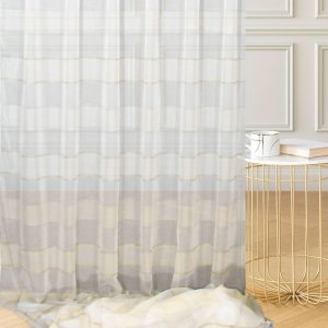 firana w poziome pasy