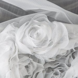 firana tiulowa różana 3D 295 cm