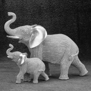 NOWOCZESNA FIGURKA DEKORACYJNA W STYLU GLAMOUR ~ SREBRNE SŁONIE FIGURKA CERAMICZNA ~ ELDO/26
