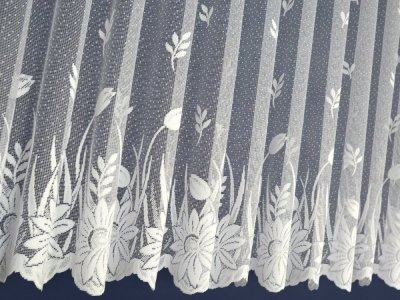 Żakardowa zazdrostka Tulipan 90 cm, biała tkanina z wiosennym motywem tulipan&oacute;w