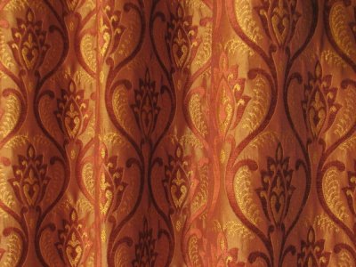 ŻAKARDOWA TKANINA ZASŁONOWO - OBICIOWA "BERYS" BORDO ~ 140