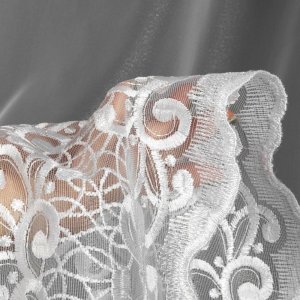 elegancka firana z haftem w esy-floresy