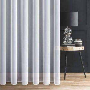 firana do salonu markizeta Peru biała z delikatnym srebrnym połyskiem