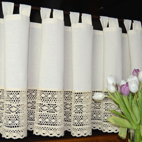 Bawełniana zazdrostka do kuchni 60 cm z koronką &ndash; rustykalna beżowa zazdrostka na szelkach