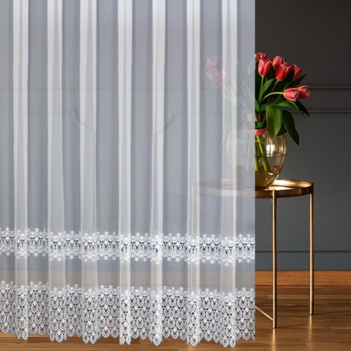 długa firana z woalu z gipiurą Bart 2,90 m