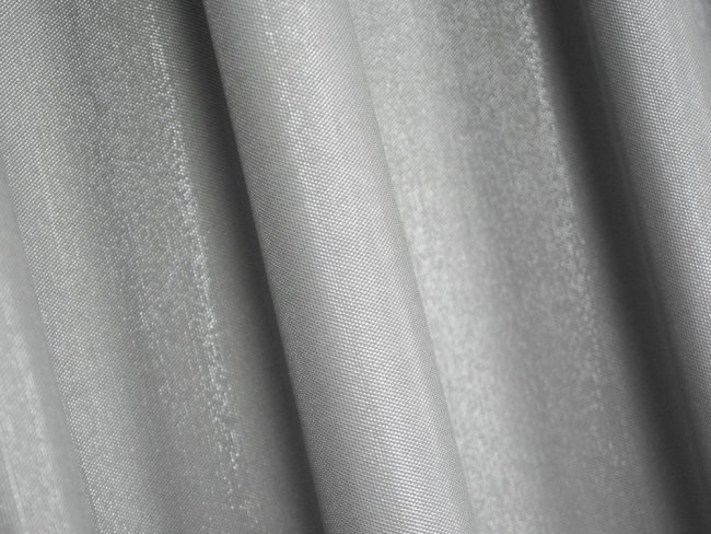 NOWOCZESNE - BŁYSZCZĄCE ZASŁONY W STYLU GLAMOUR ~ "SHINY" SREBRO ~ 290